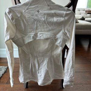 Lululemon white half zip size 6